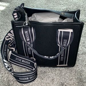Steve Madden crossbody bag